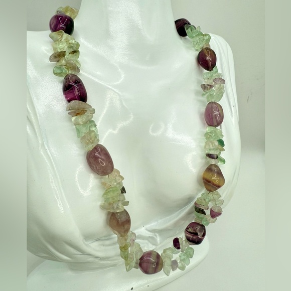 Vintage Rainbow Fluorite Crystal Beaded Necklace – Toggle Clasp – 20” – 106g - Picture 4 of 16